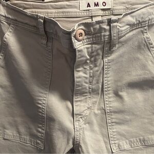 AMO Sybil Military Pant, cream, size 28,
⭐️excellent condition⭐️